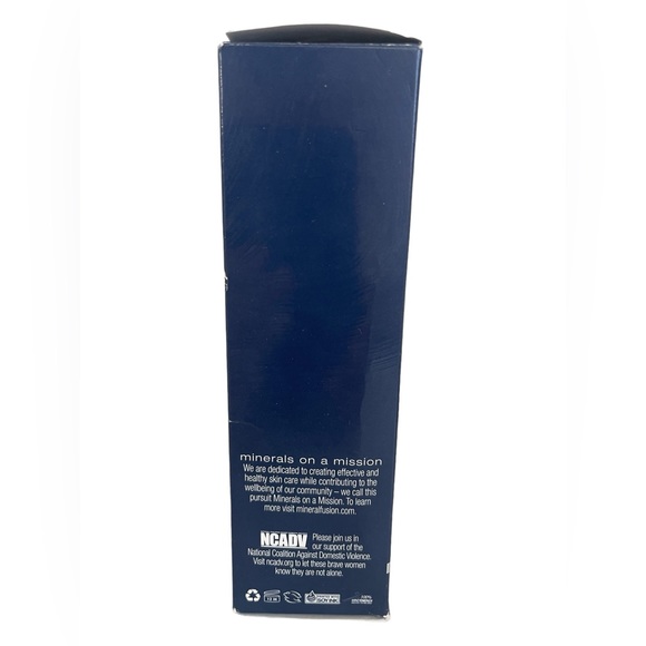 Mineral Fusion Overnight Renewal Nighttime Recovery Face Cream Vegan Sealed - Picture 3 of 7